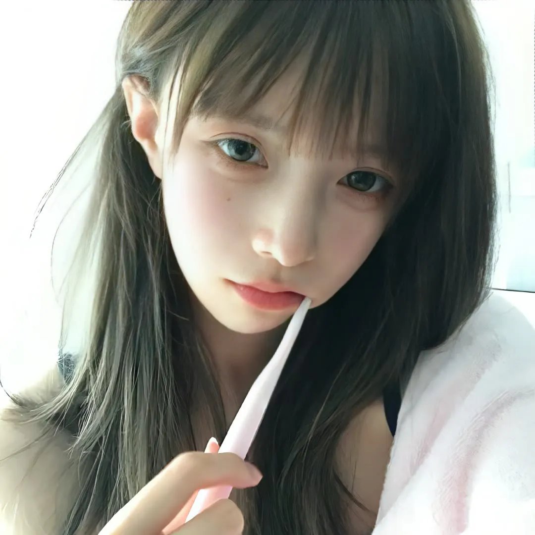 俏如彩蝶飞飞飞